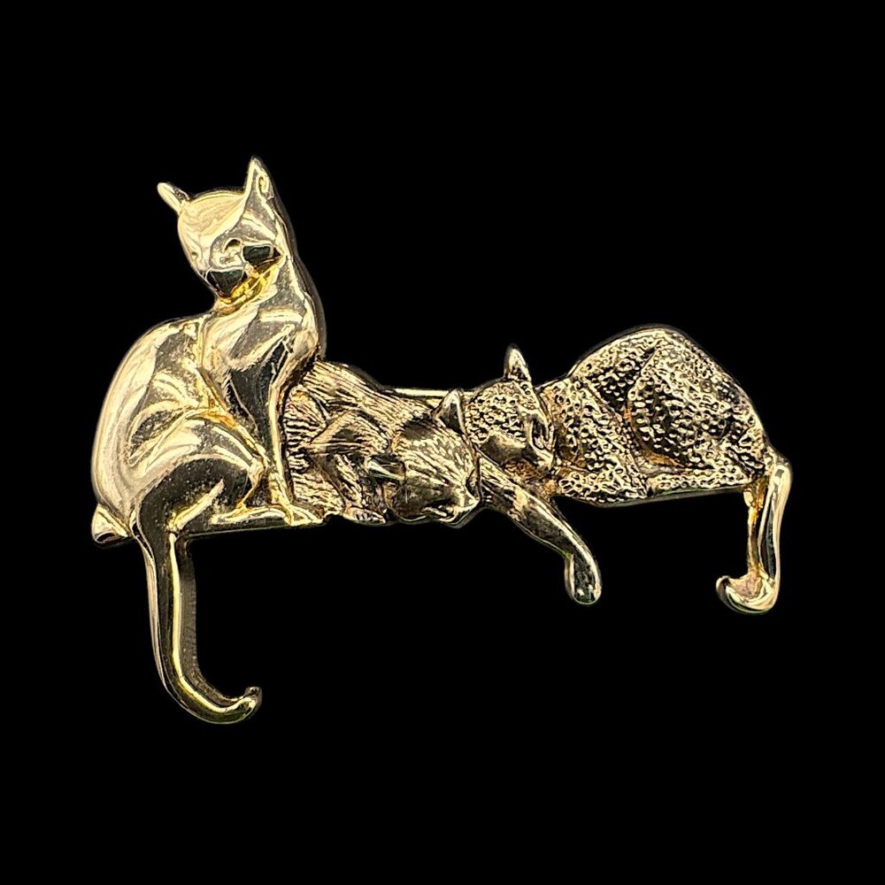 Vintage Cat Family Brooch Gold Tone Mother and Kittens Thailand